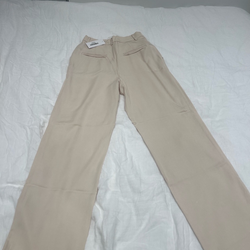 Reformation Mason Pant (Oyster) - Picture 2 of 4